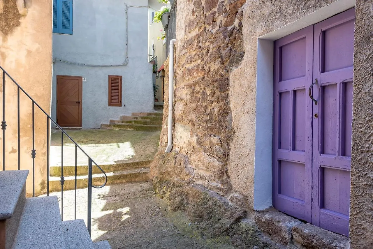 Esclusiva Dimora Storica: Medieval Heart Retreat Castelsardo