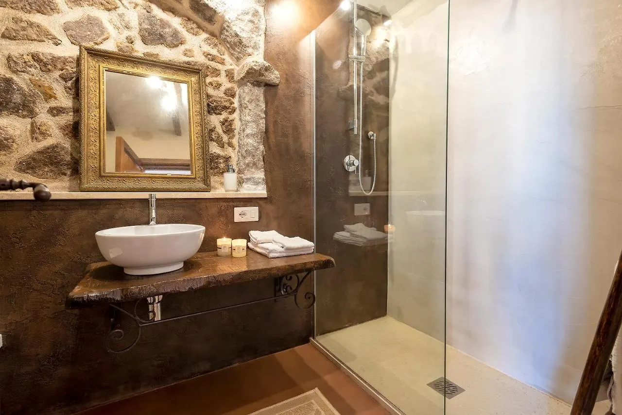 Esclusiva Dimora Storica: Medieval Heart Retreat Castelsardo Italy