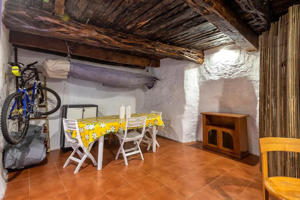 Esclusiva Dimora Storica: Medieval Heart Retreat Castelsardo